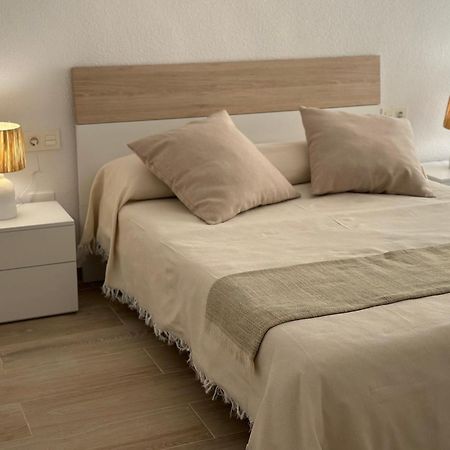 Beach House Торрев'єха Екстер'єр фото