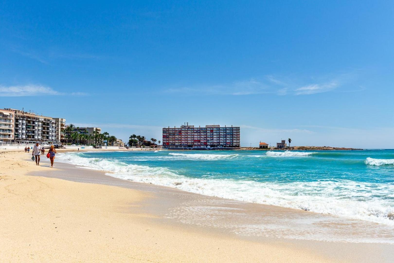 Beach House Торрев'єха Екстер'єр фото